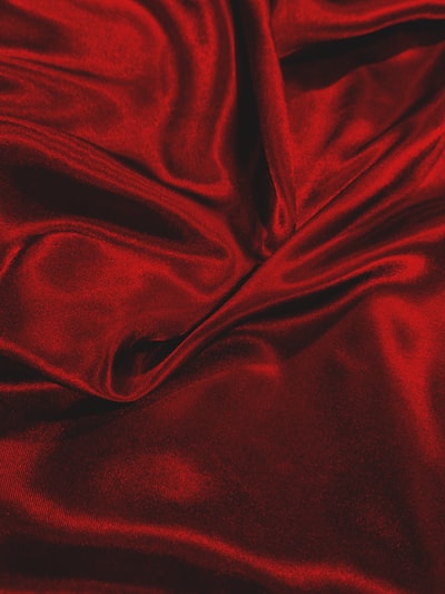 红色纺织品